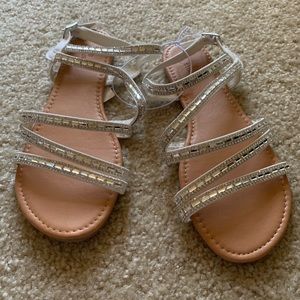 Women’s sandals size 8 NWT